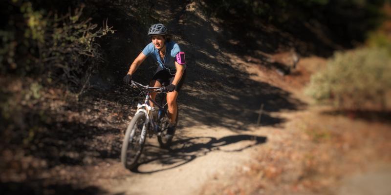 7 MUST-HAVES FOR A DAY OF BIKING